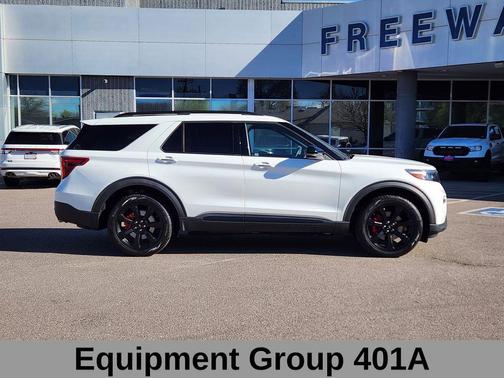 STAR WHITE MET TRI-COAT 2024 Ford Explorer ST