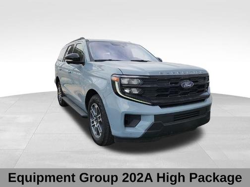 GLACIER GRAY METALLIC TC 2025 Ford Expedition ACTIVE