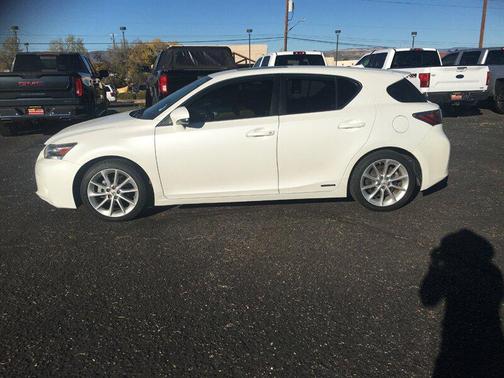 2013 Lexus CT 200h Hybrid