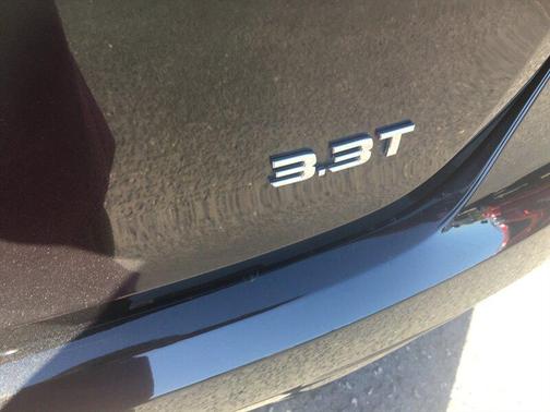 Black 2018 Genesis G80 3.3T Sport