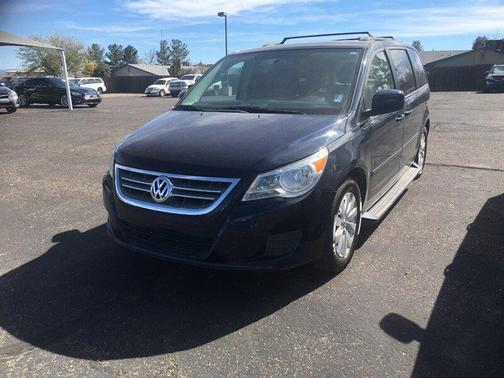 2012 Volkswagen Routan SEL