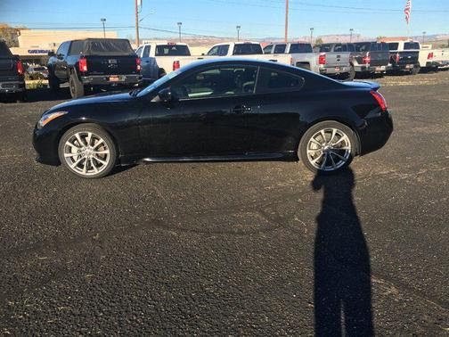 2009 INFINITI G37 Sport