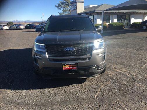 2018 Ford Explorer Sport
