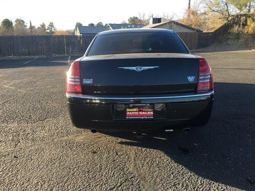 2006 Chrysler 300C Base