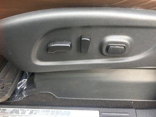 2018 Nissan Titan Platinum Reserve