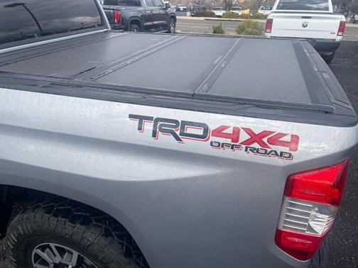 2018 Toyota Tundra SR5