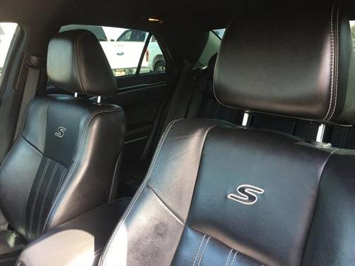 2021 Chrysler 300 S