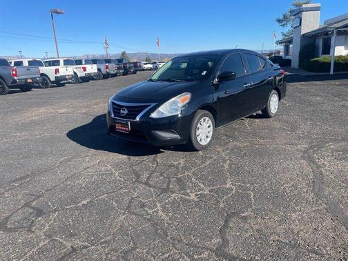 2017 Nissan Versa 1.6 SV