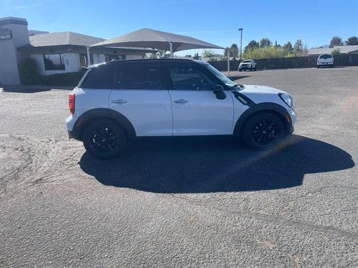 2016 MINI Countryman Cooper