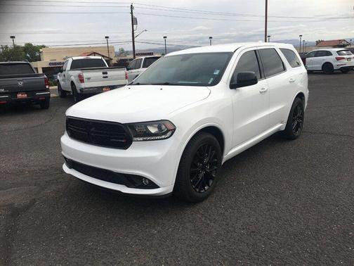 White 2016 Dodge Durango SXT