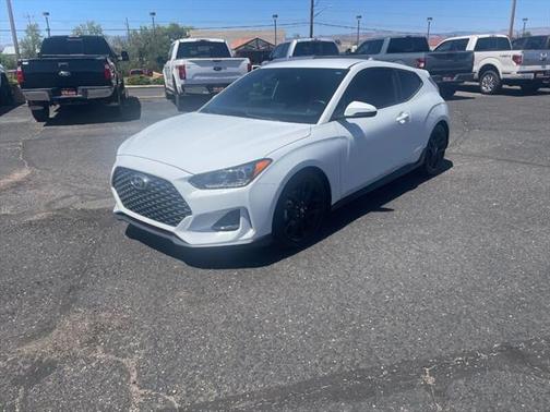 2019 Hyundai Veloster Base