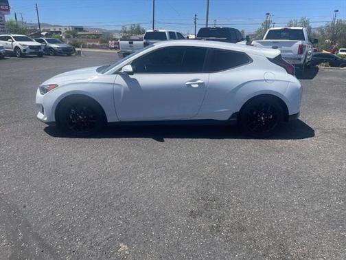 2019 Hyundai Veloster Base