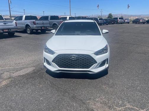2019 Hyundai Veloster Base