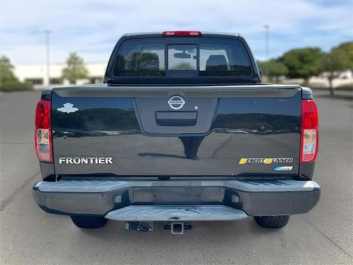 2017 Nissan Frontier Desert Runner