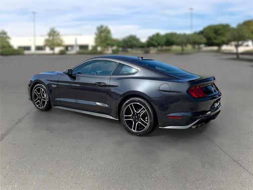 2022 Ford Mustang GT