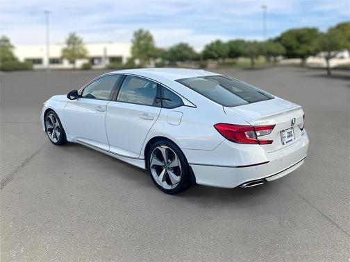 2018 Honda Accord Touring 2.0T