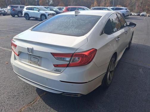 2018 Honda Accord Touring 2.0T