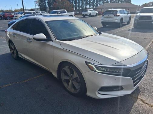 2018 Honda Accord Touring 2.0T