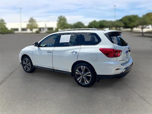 2020 Nissan Pathfinder Platinum