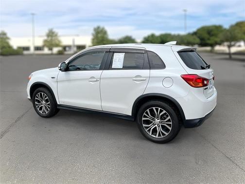 2017 Mitsubishi Outlander Sport 2.0 ES
