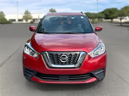 2020 Nissan Kicks SV