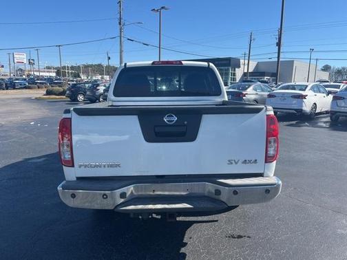 2016 Nissan Frontier SV