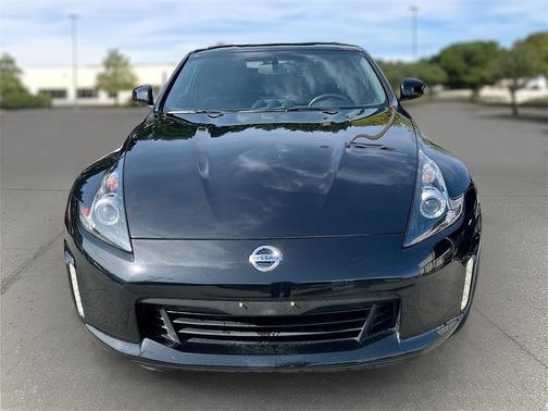 2020 Nissan 370Z Sport