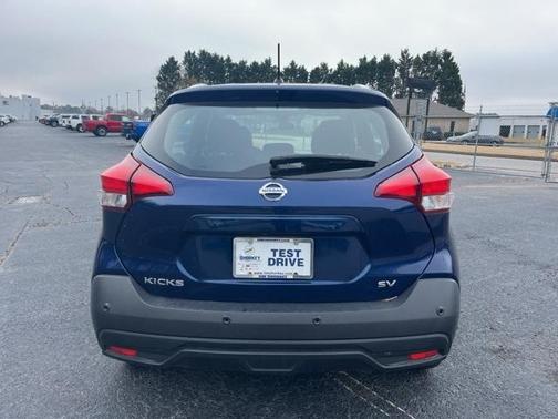 2020 Nissan Kicks SV