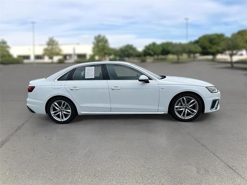 2023 Audi A4 45 S line Premium Plus