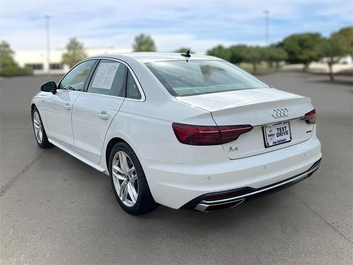 2023 Audi A4 45 S line Premium Plus