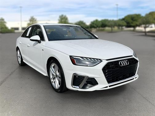 2023 Audi A4 45 S line Premium Plus