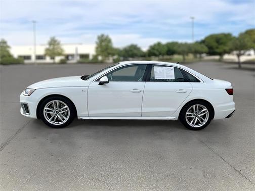 2023 Audi A4 45 S line Premium Plus