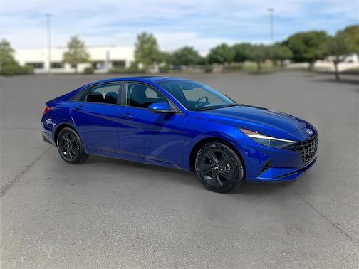 2023 Hyundai ELANTRA HEV Blue