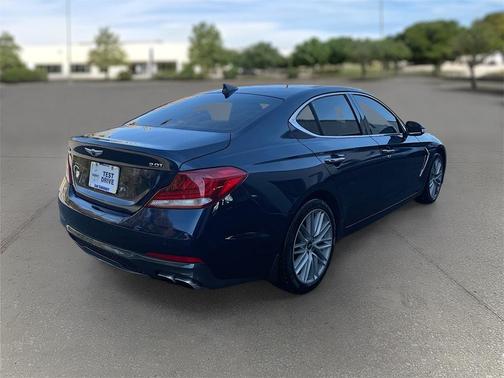 2020 Genesis G70 2.0T