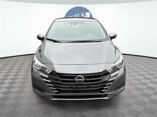 2023 Nissan Versa 1.6 SV