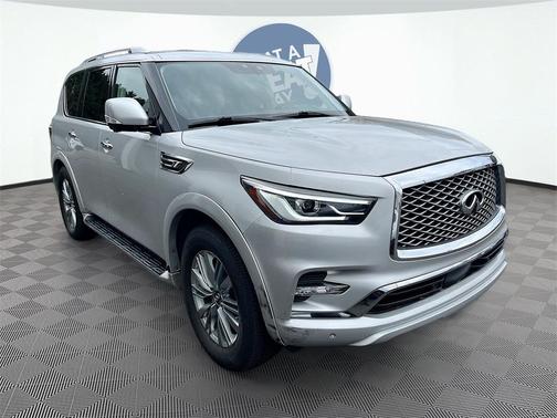 2021 INFINITI QX80 Luxe