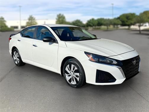 2025 Nissan Altima S
