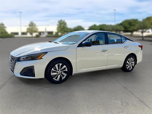 2025 Nissan Altima S