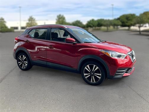 2020 Nissan Kicks SV