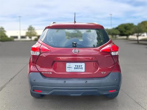 2020 Nissan Kicks SV
