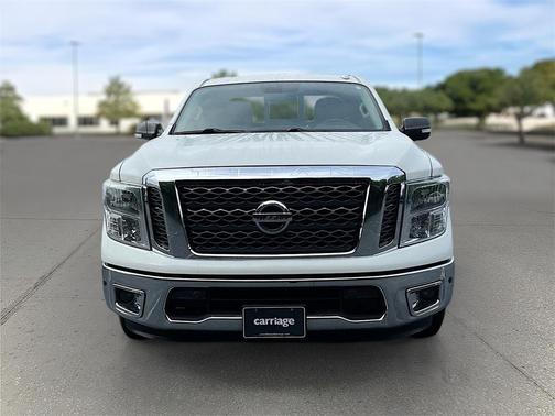 2017 Nissan Titan SV
