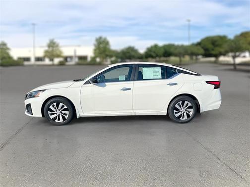 2025 Nissan Altima S