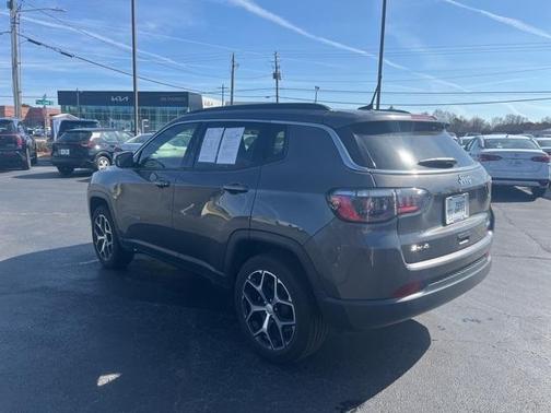 2024 Jeep Compass Latitude