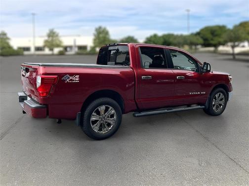 2018 Nissan Titan SV