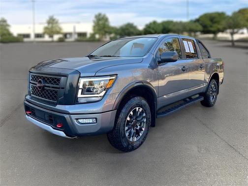2024 Nissan Titan PRO-4X