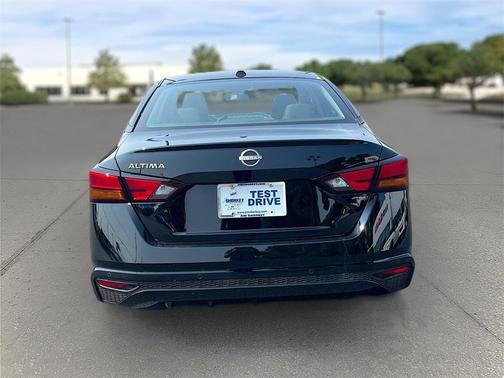 2025 Nissan Altima S