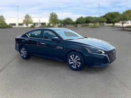 2025 Nissan Altima S