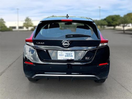 2023 Nissan Leaf SV PLUS