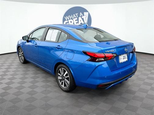 2023 Nissan Versa 1.6 SV