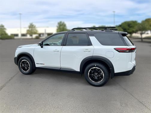 2025 Nissan Pathfinder Rock Creek